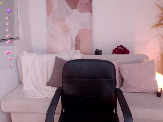 VictoriaLeia live cam on UnifiedCams