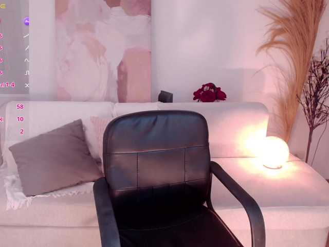 VictoriaLeia live cam on BongaCams