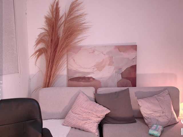 VictoriaLeia live cam on BongaCams