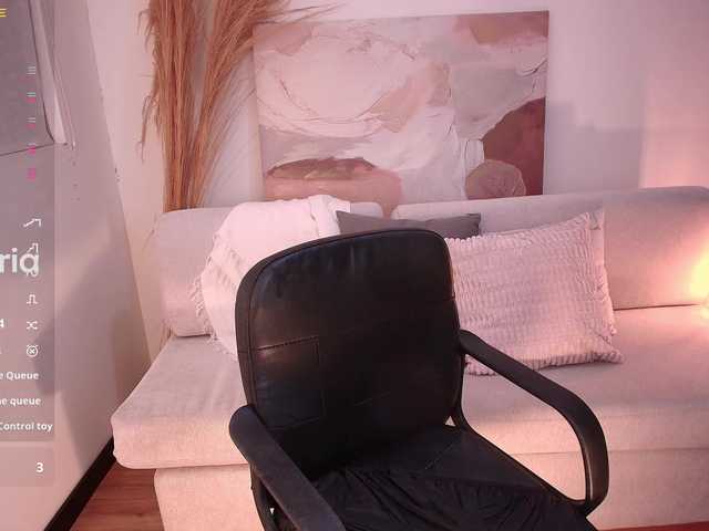 VictoriaLeia live cam on BongaCams