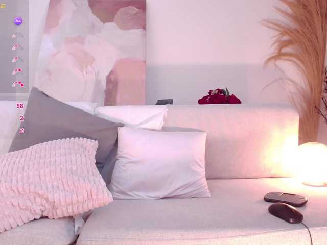 VictoriaLeia live cam on BongaCams