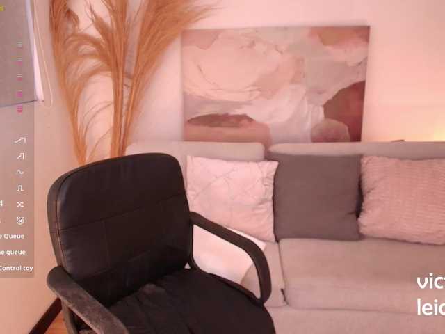 VictoriaLeia live cam on BongaCams
