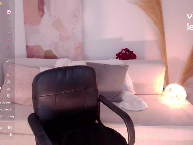 VictoriaLeia live cam on BongaCams