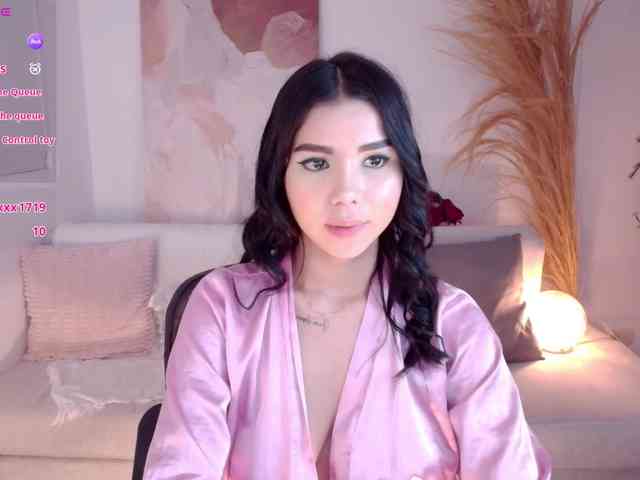 VictoriaLeia webcam