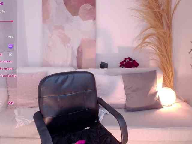 VictoriaLeia webcam