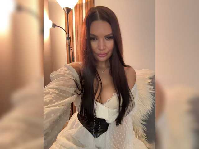 Elisandris live webcam show