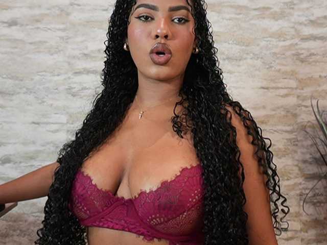 Nahomixjones live webcam show
