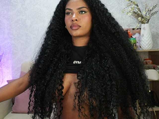 Nahomixjones live cam
