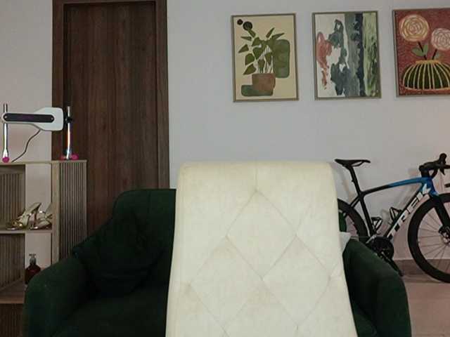 Nahomixjones live cam on BongaCams