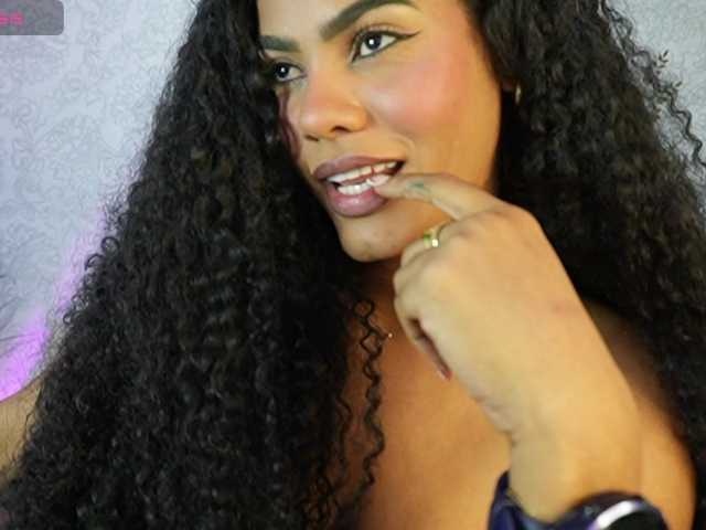 Nahomixjones's BongaCams show and profile