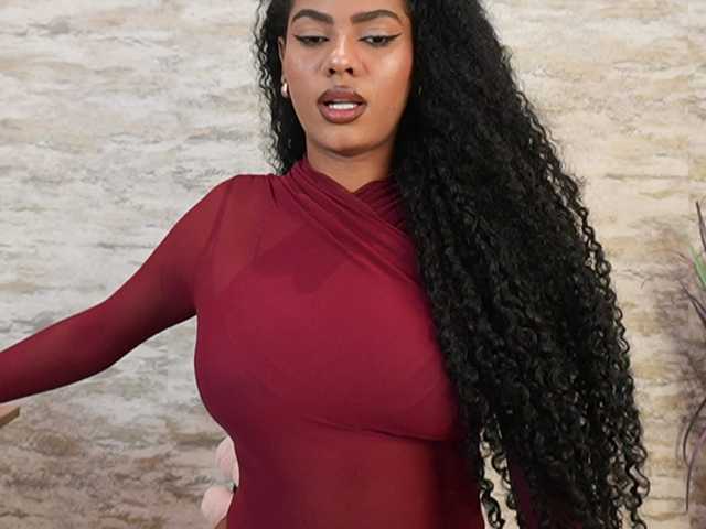 Nahomixjones live cam on BongaCams