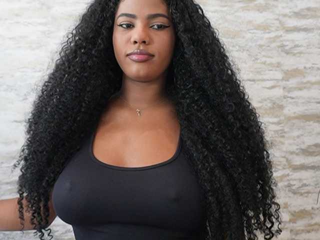 Nahomixjones live cam on BongaCams