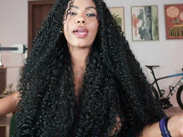 Nahomixjones live cam on BongaCams
