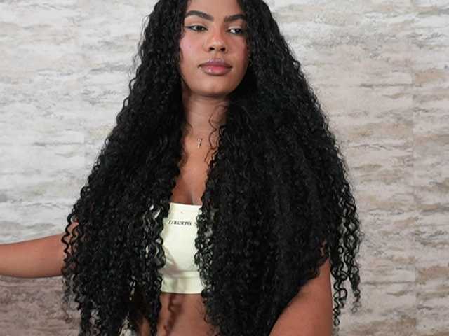 Nahomixjones live cam on BongaCams