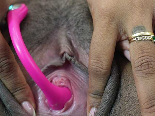 Nahomixjones live cam on BongaCams