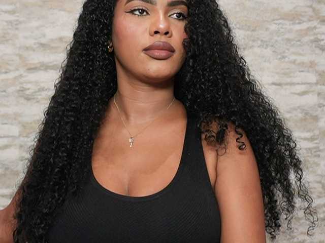 Nahomixjones live cam on BongaCams