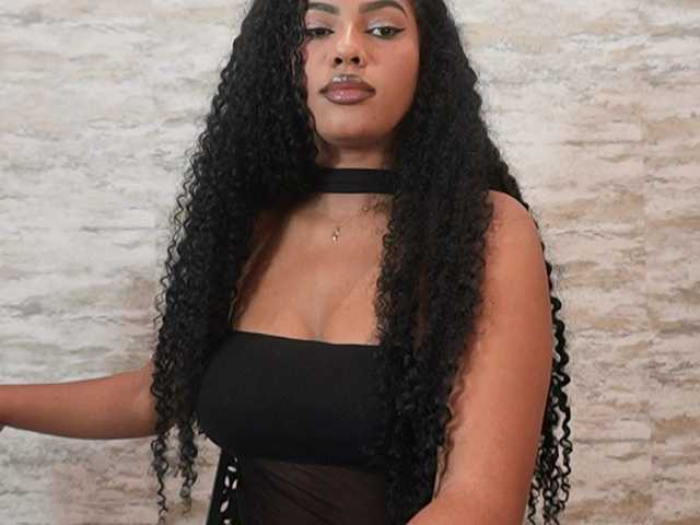 Nahomixjones live cam on BongaCams