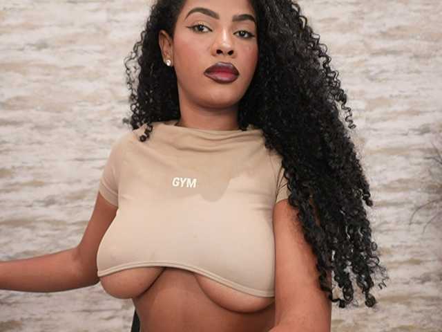 Nahomixjones live cam preview