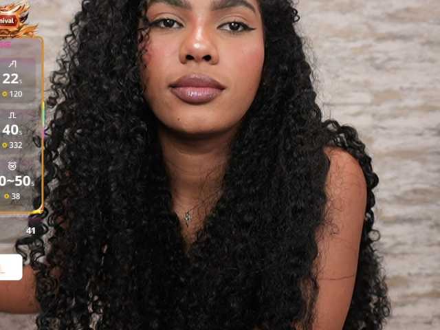 Nahomixjones live cam on BongaCams