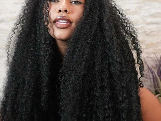 Nahomixjones live cam on BongaCams