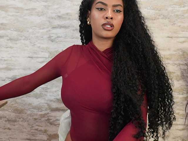Nahomixjones live cam on BongaCams