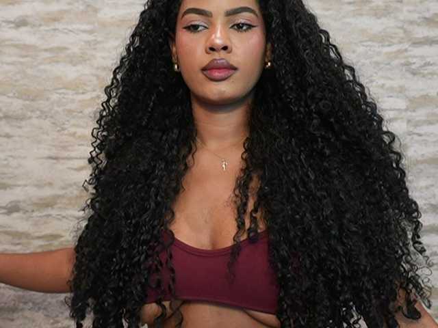 Nahomixjones live cam on BongaCams