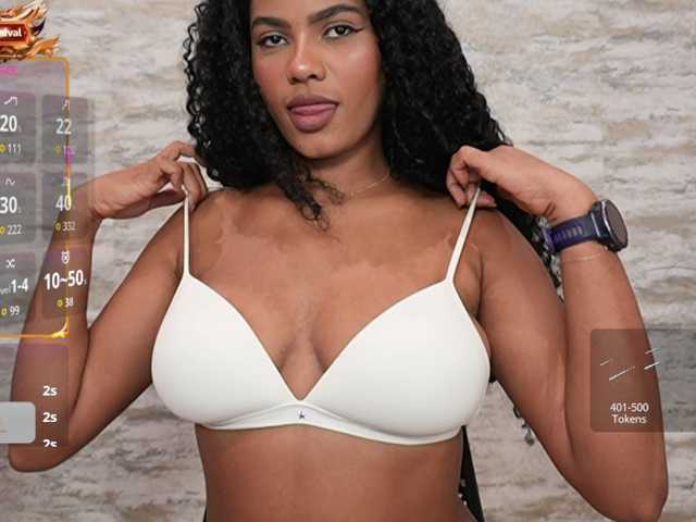 Nahomixjones live cam on BongaCams