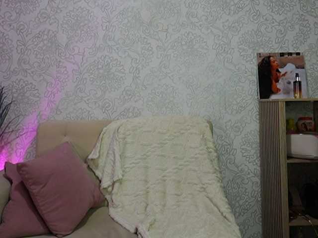 Nahomixjones's BongaCams show and profile