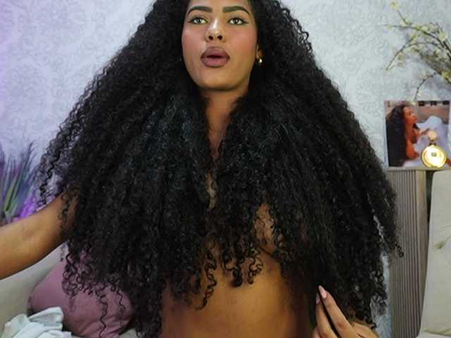 Nahomixjones's BongaCams show and profile