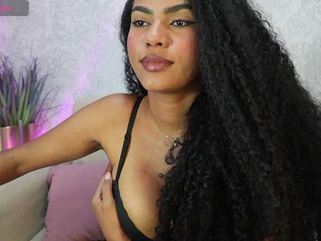 Nahomixjones's BongaCams show and profile
