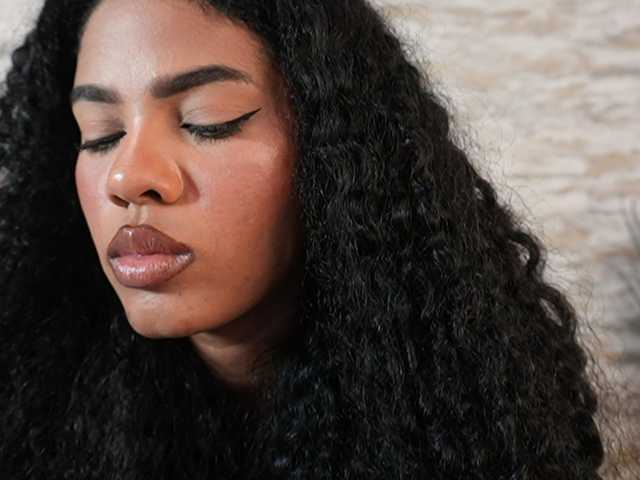 Nahomixjones live cam on BongaCams