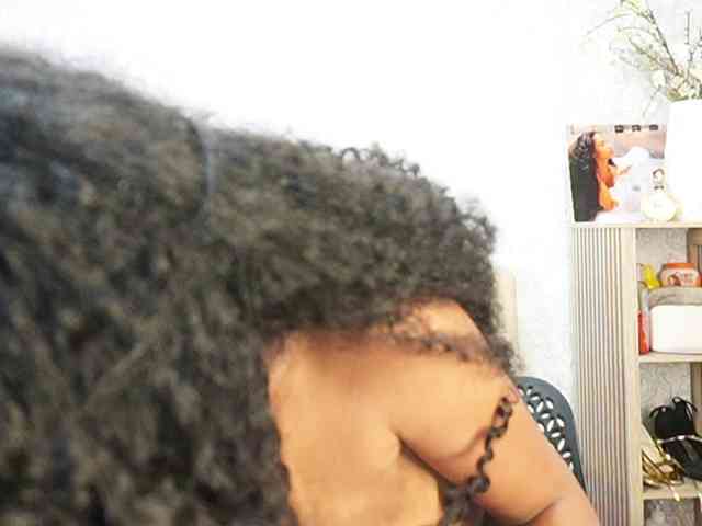 Nahomixjones webcam