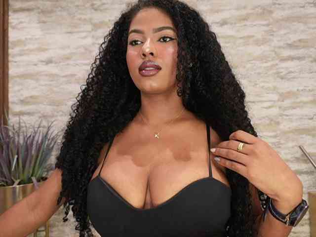 Nahomixjones webcam