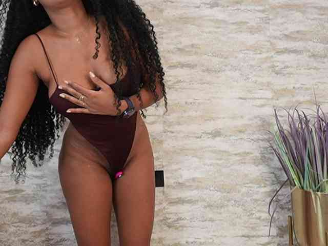 Nahomixjones webcam