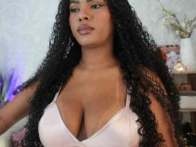 Nahomixjones webcam