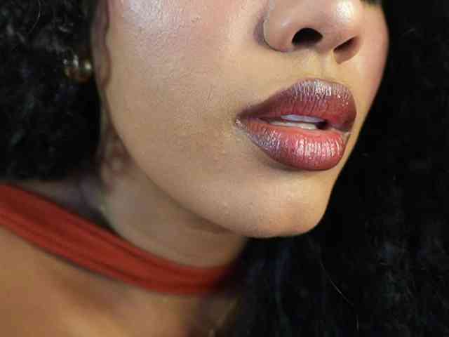 Nahomixjones webcam