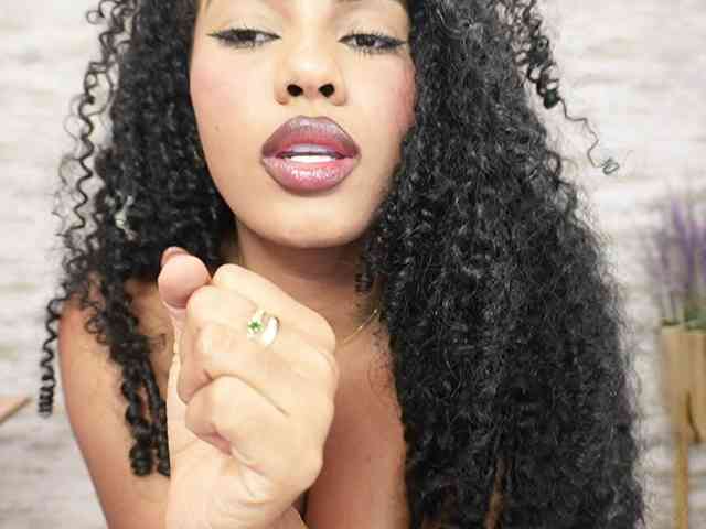 Nahomixjones webcam
