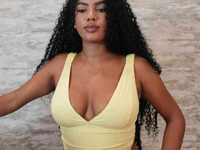 Nahomixjones webcam