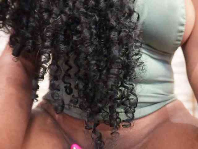 Nahomixjones webcam