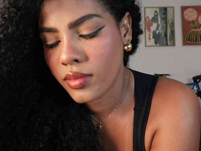 Nahomixjones webcam