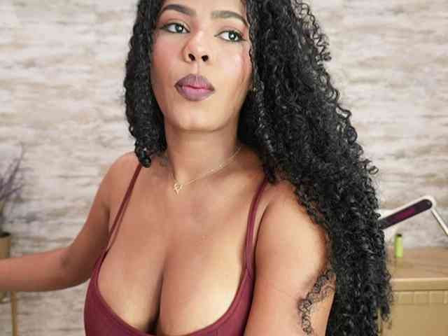 Nahomixjones webcam
