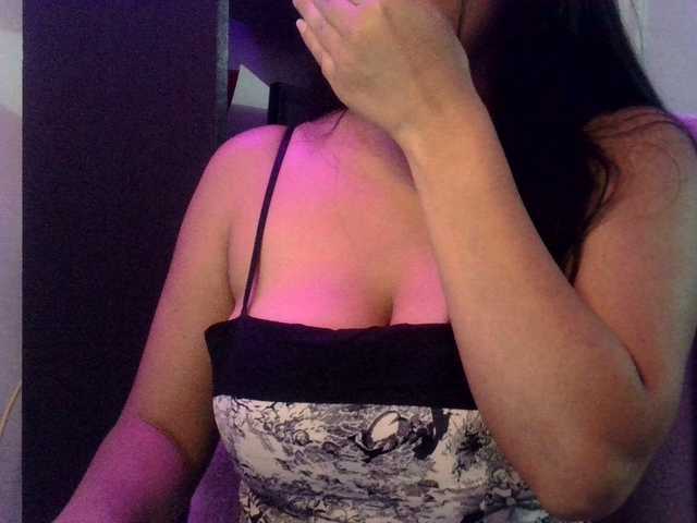 Sofiabrunni live cam on BongaCams