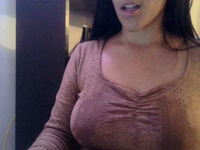 Sofiabrunni live webcam show