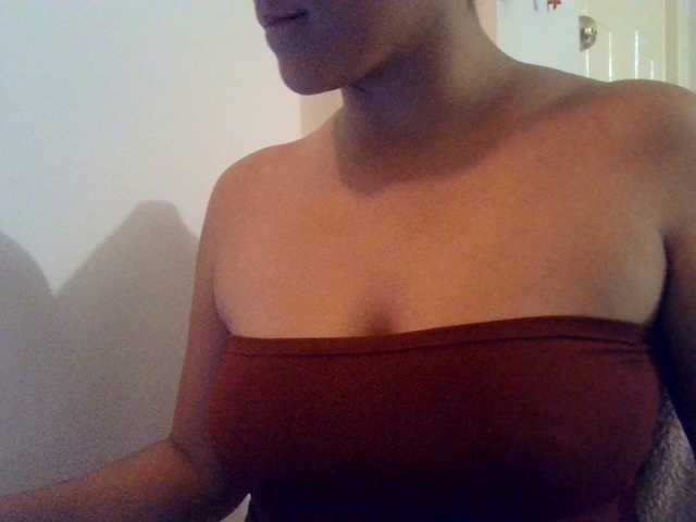 Sofiabrunni live cam on BongaCams