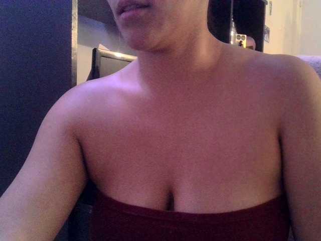 Sofiabrunni live webcam show