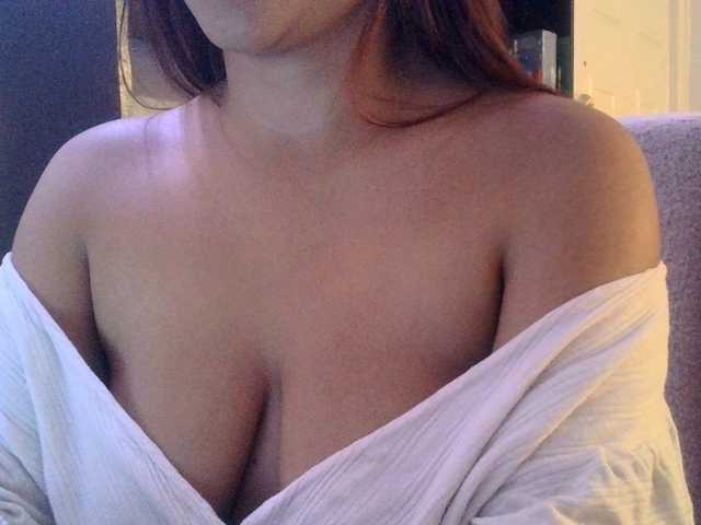 Sofiabrunni live cam on BongaCams