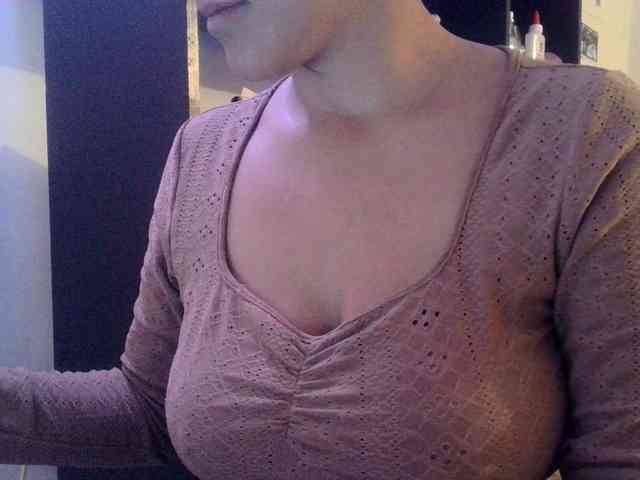 Sofiabrunni Live Webcam on BongaCams