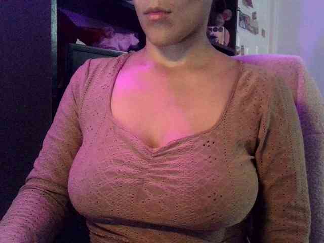 Sofiabrunni Live Webcam on BongaCams