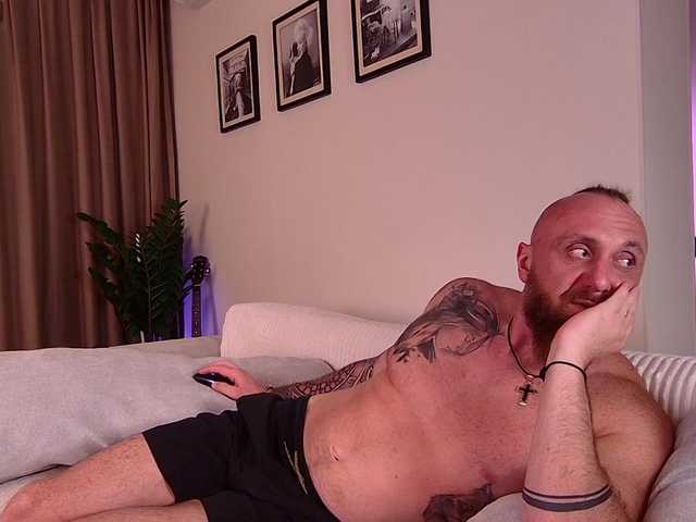 NIKI7377 live cam preview