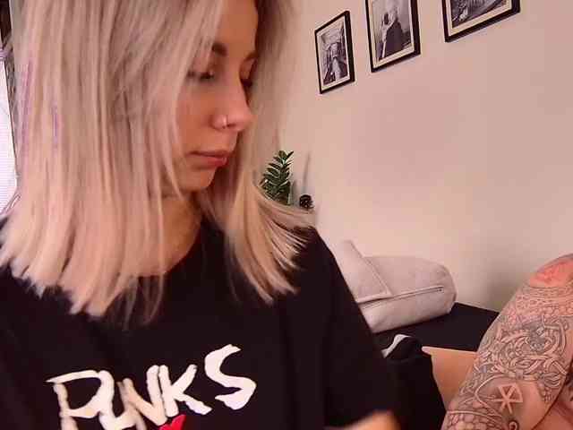 niki7377's live room